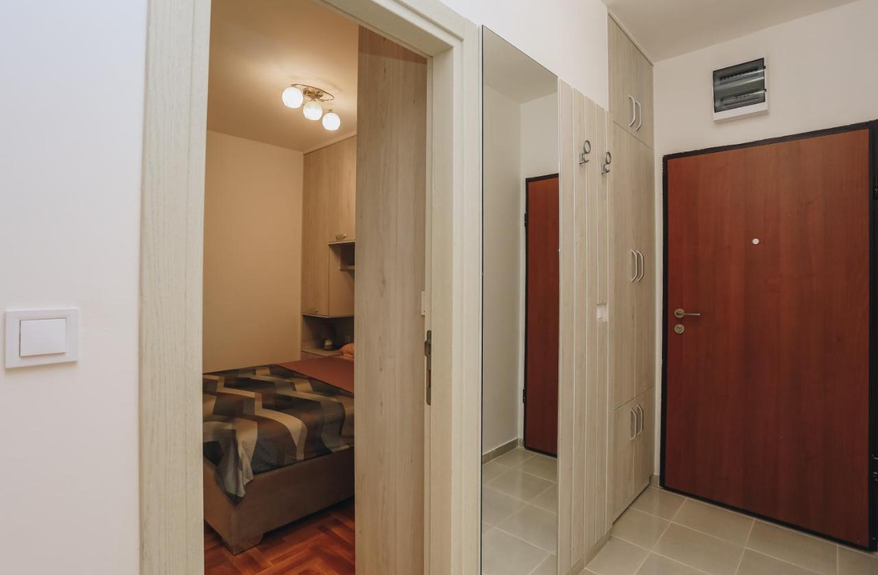 Apartments Viva Oliva Budva Buitenkant foto